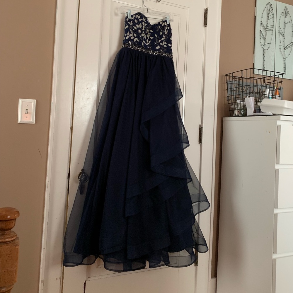 Navy blue strapless prom dress